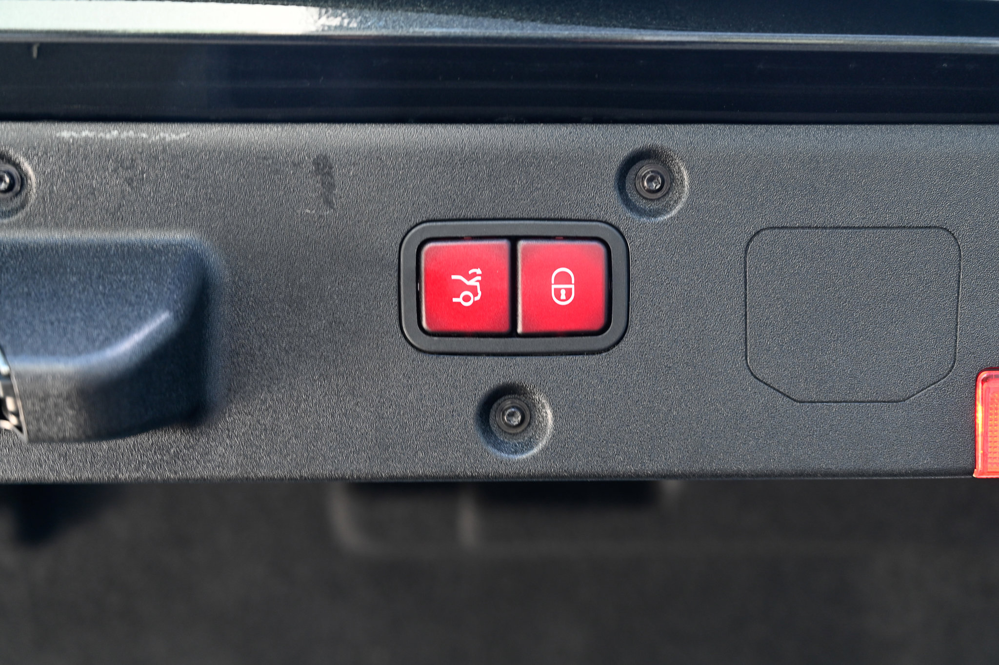 Used 2013 Mercedes-Benz CL 550 4MATIC image 38