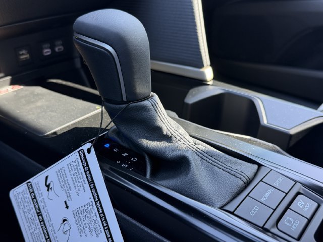 New 2026 Toyota Camry SE w/ Convenience Package FWD image 17