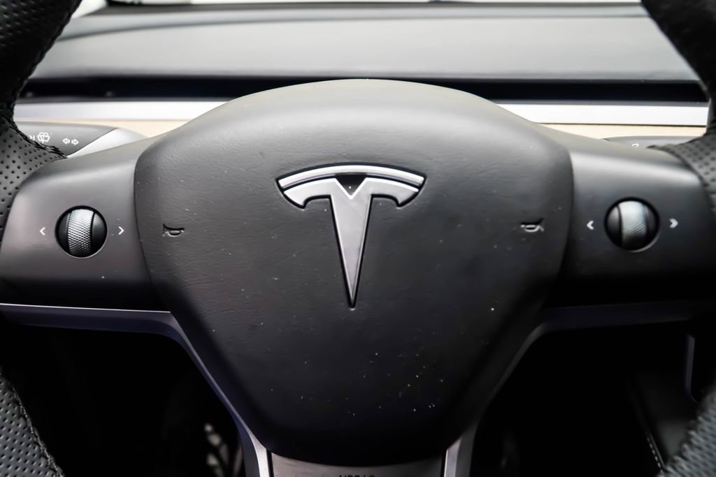 Used 2023 Tesla Model 3 Standard Range RWD image 28