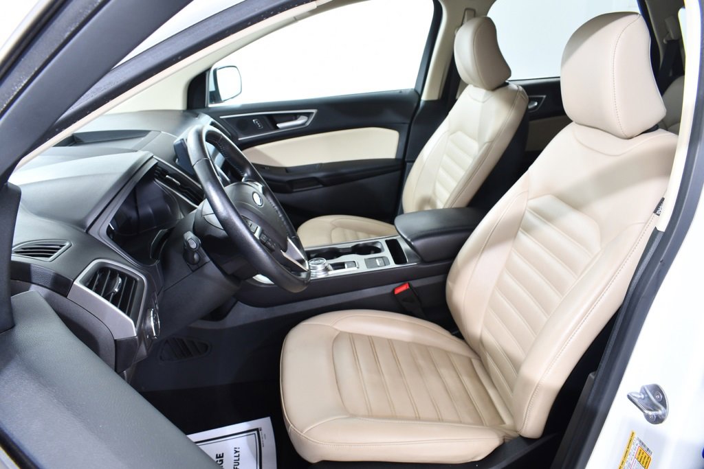 Used 2022 Ford Edge SEL w/ Convenience Package image 6