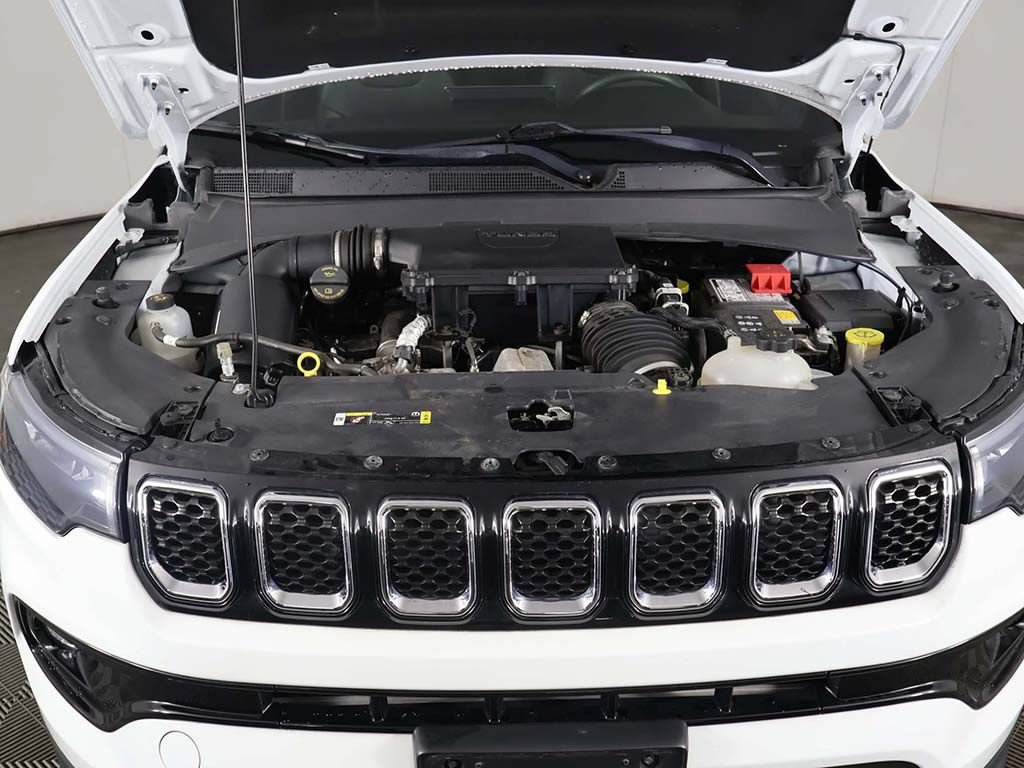 Used 2023 Jeep Compass Limited w/ Sun and Sound Group AWD/4WD image 21