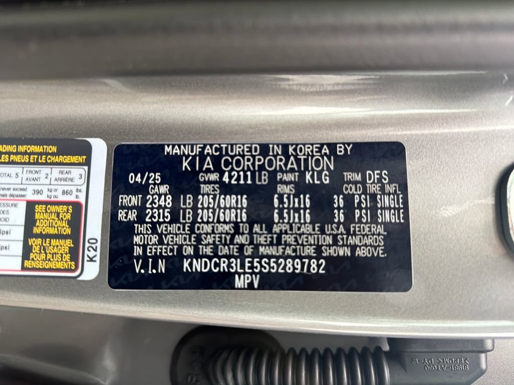 Certified 2025 Kia Niro EX image 26