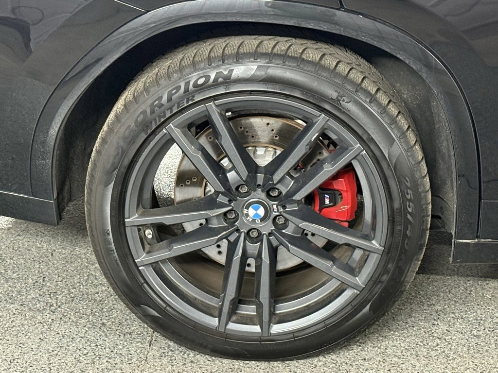 Used 2022 BMW X4 M w/ Competition Package image 9