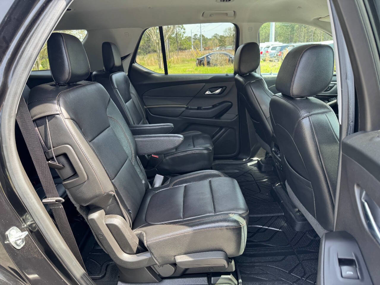 Used 2018 Chevrolet Traverse RS w/ LPO, Floor Liner Package image 47