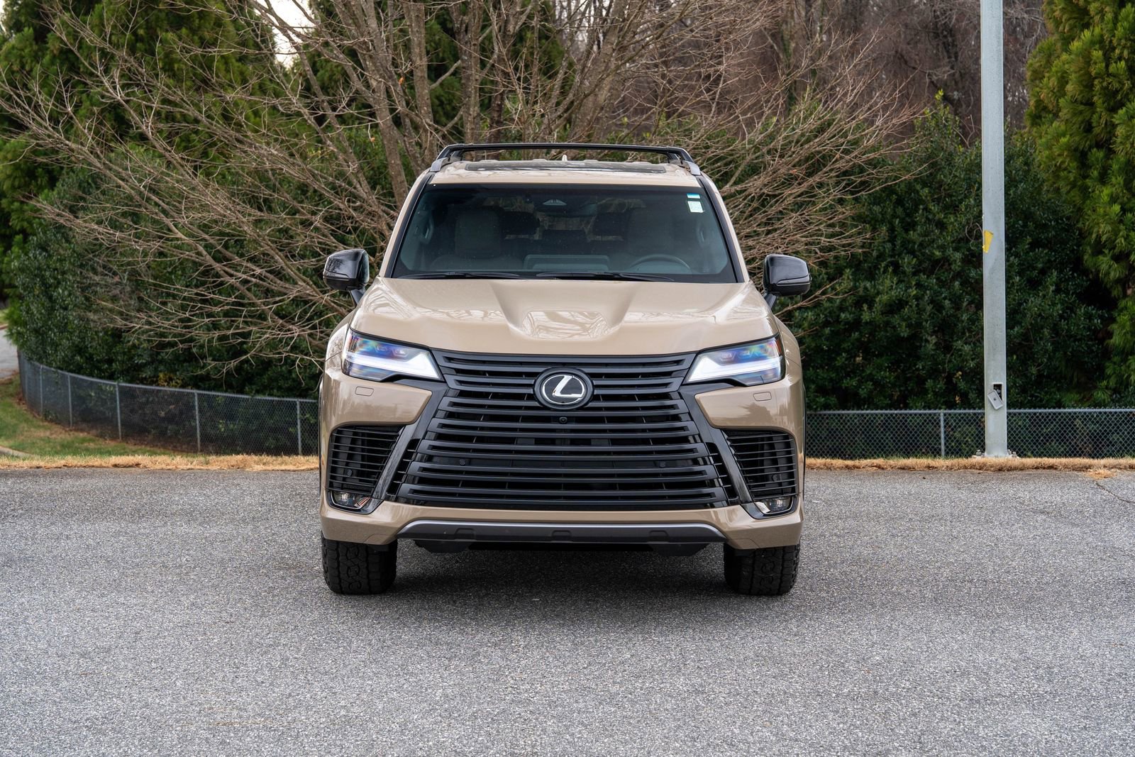 Used 2025 Lexus LX 700h Overtrail image 4