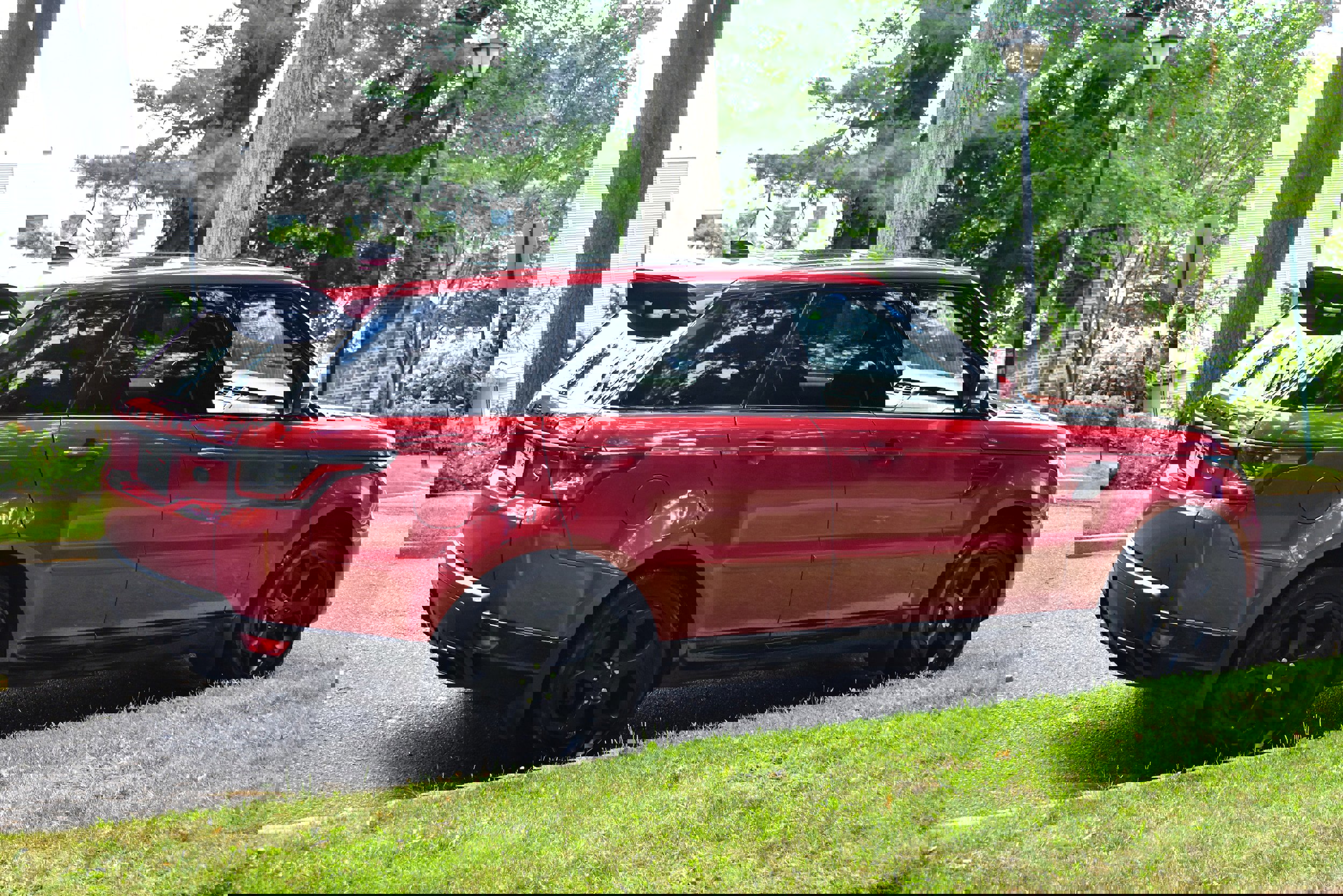 Used 2019 Land Rover Range Rover Sport HSE image 8