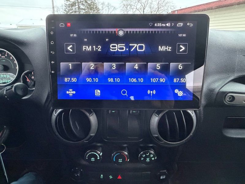 Used 2015 Jeep Wrangler Sport w/ Quick Order Package 24S image 14