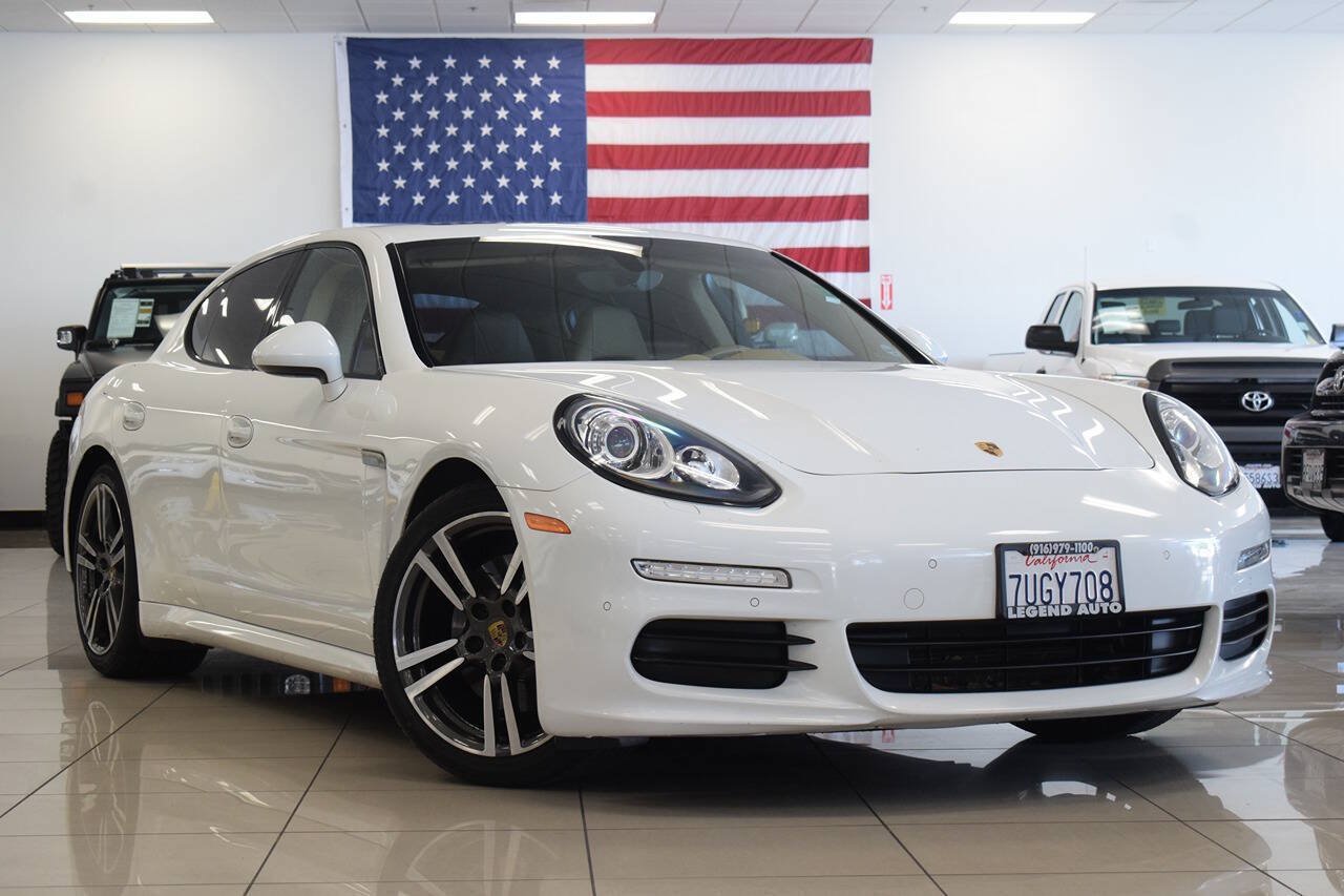 Used 2016 Porsche Panamera AWD/4WD image 1