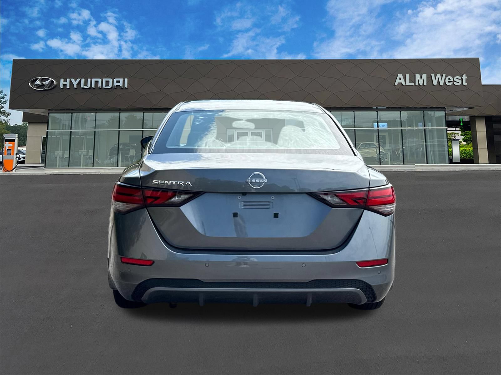 Used 2024 Nissan Sentra S FWD image 6