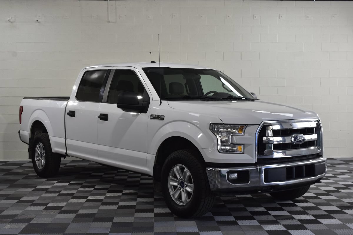 Used 2017 Ford F150 XLT AWD/4WD image 8