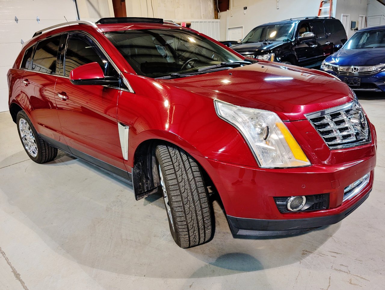 Used 2013 Cadillac SRX Performance w/ Driver Assist Package AWD/4WD image 11