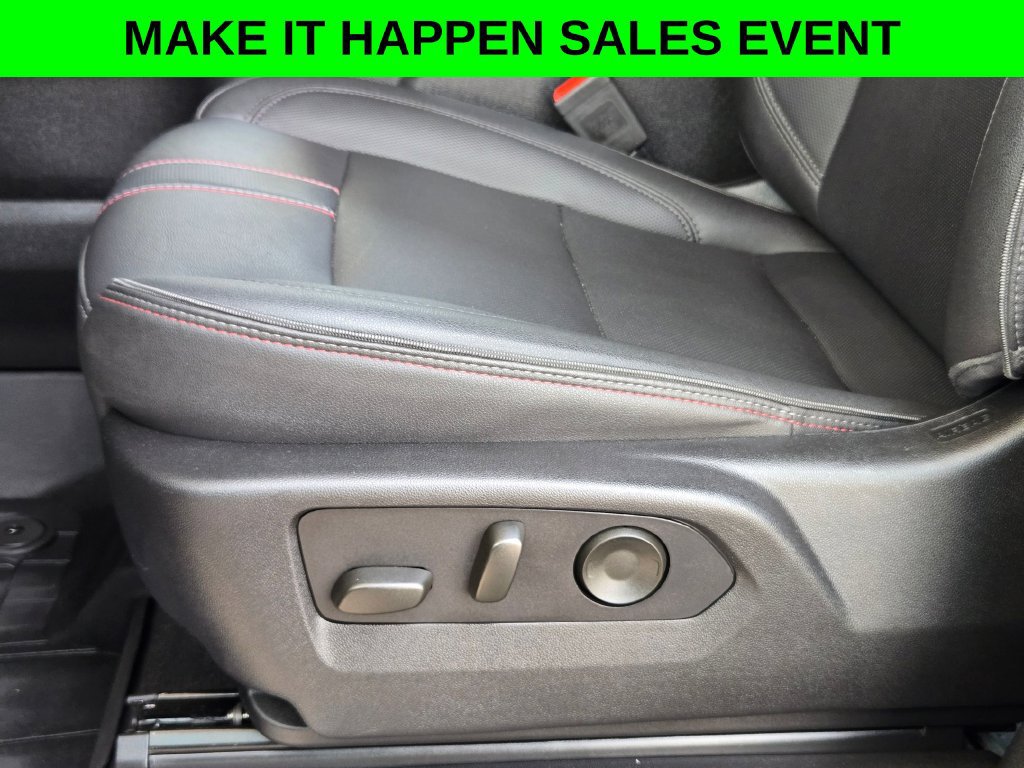 Used 2023 Chevrolet Tahoe RST w/ Luxury Package AWD/4WD image 13