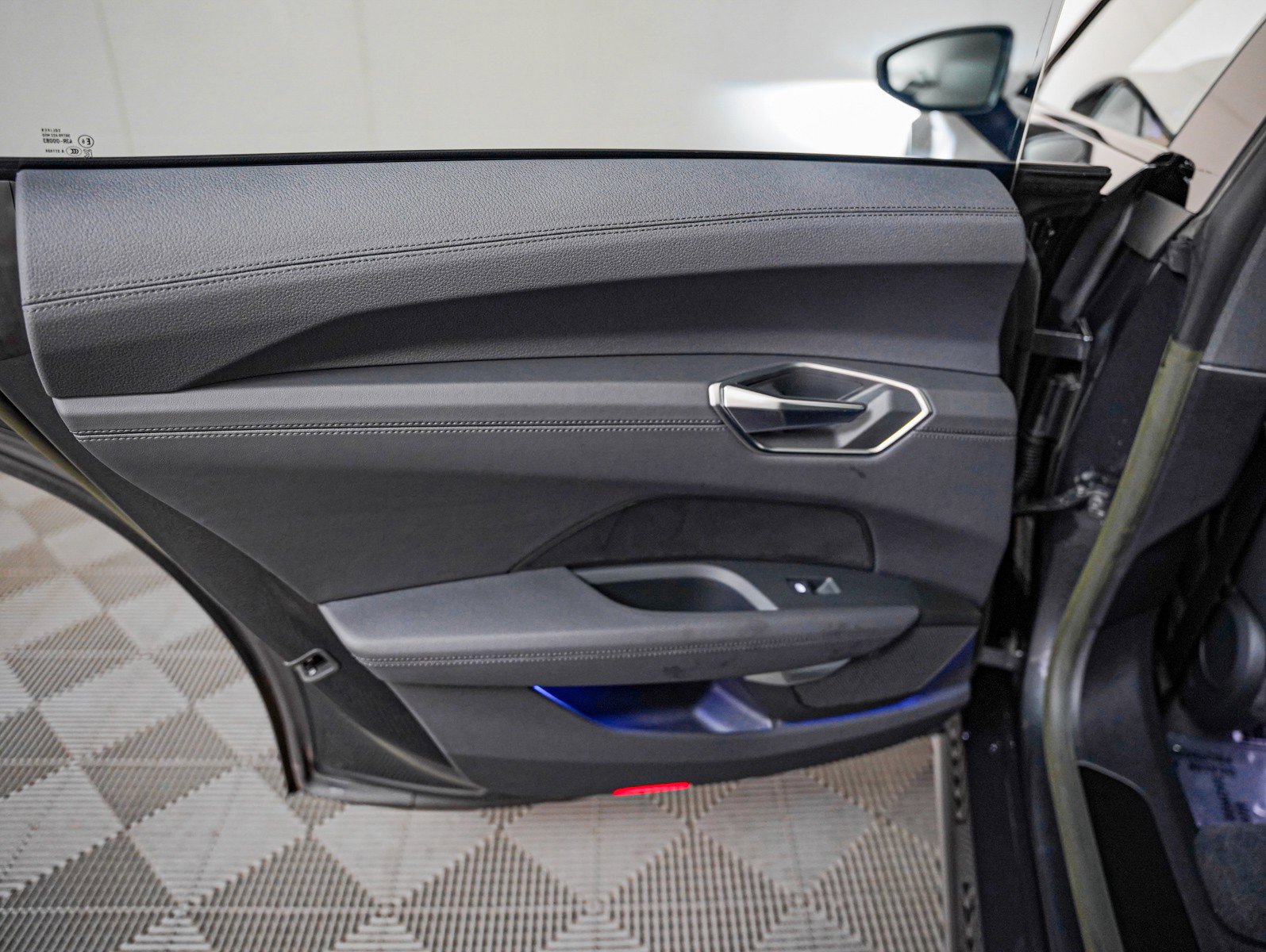 Used 2023 Audi e-tron GT Premium Plus w/ Executive Package image 23