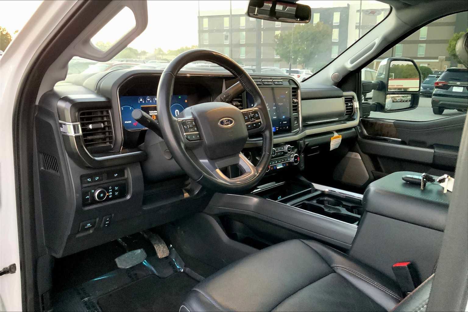 Used 2024 Ford F250 Lariat w/ Lariat Ultimate Package image 16