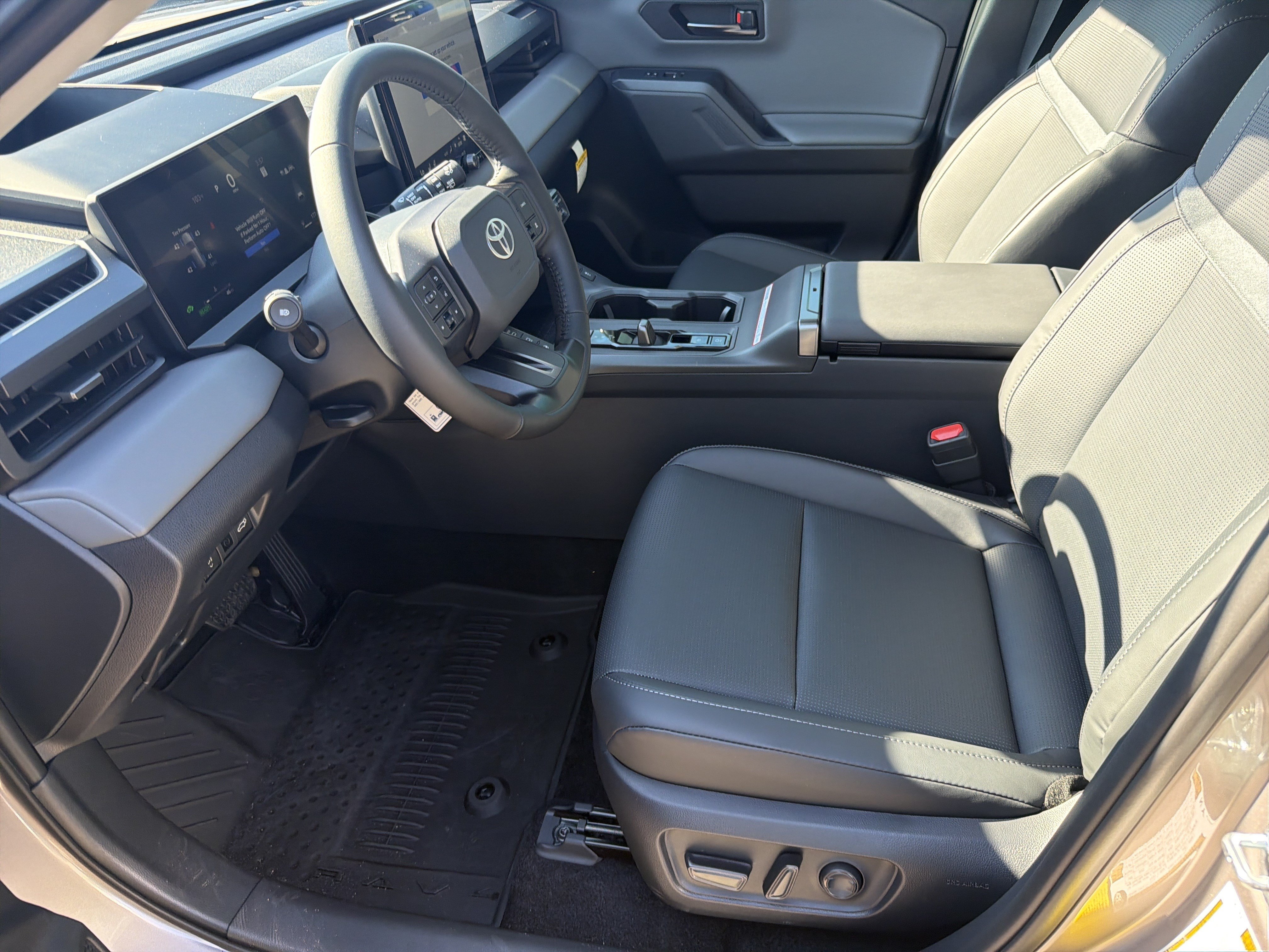New 2026 Toyota RAV4 Limited AWD/4WD image 9