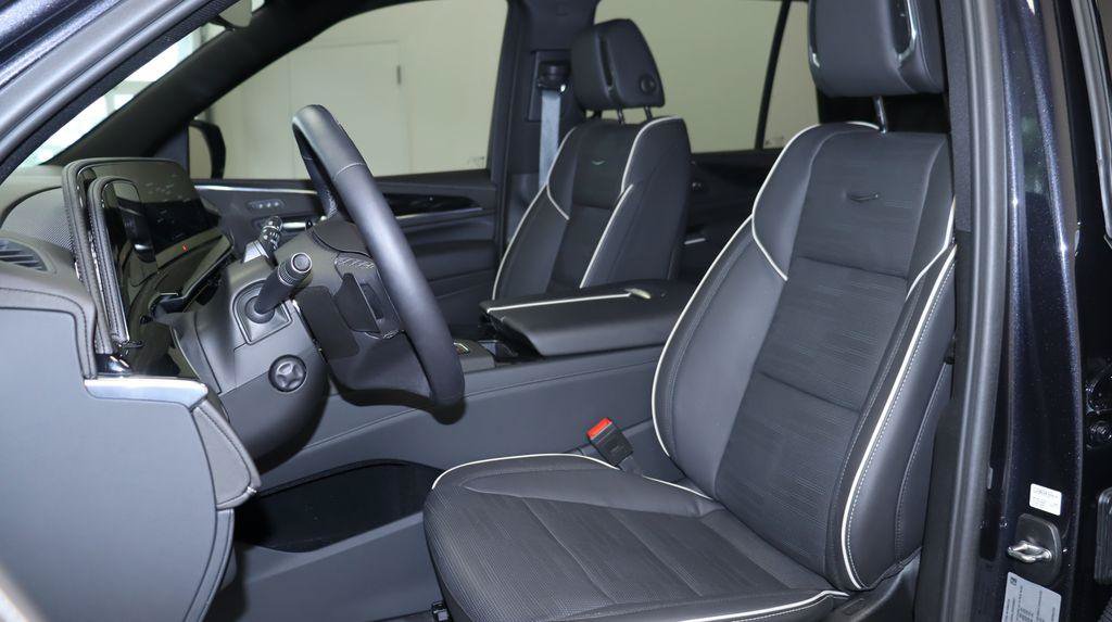 Certified 2024 Cadillac Escalade Sport w/ LPO, ONYX Package AWD/4WD image 26