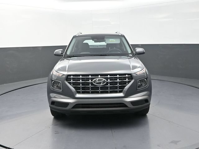 New 2026 Hyundai Venue SEL FWD image 3