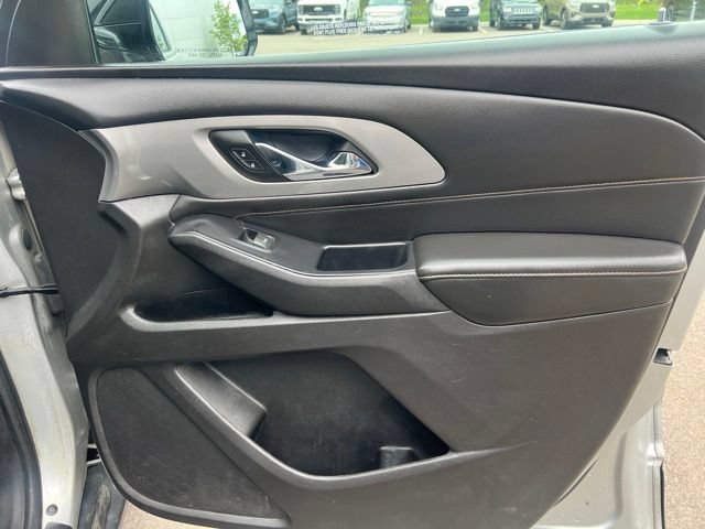 Used 2018 Chevrolet Traverse LS w/ LPO, Floor Liner Package FWD image 10