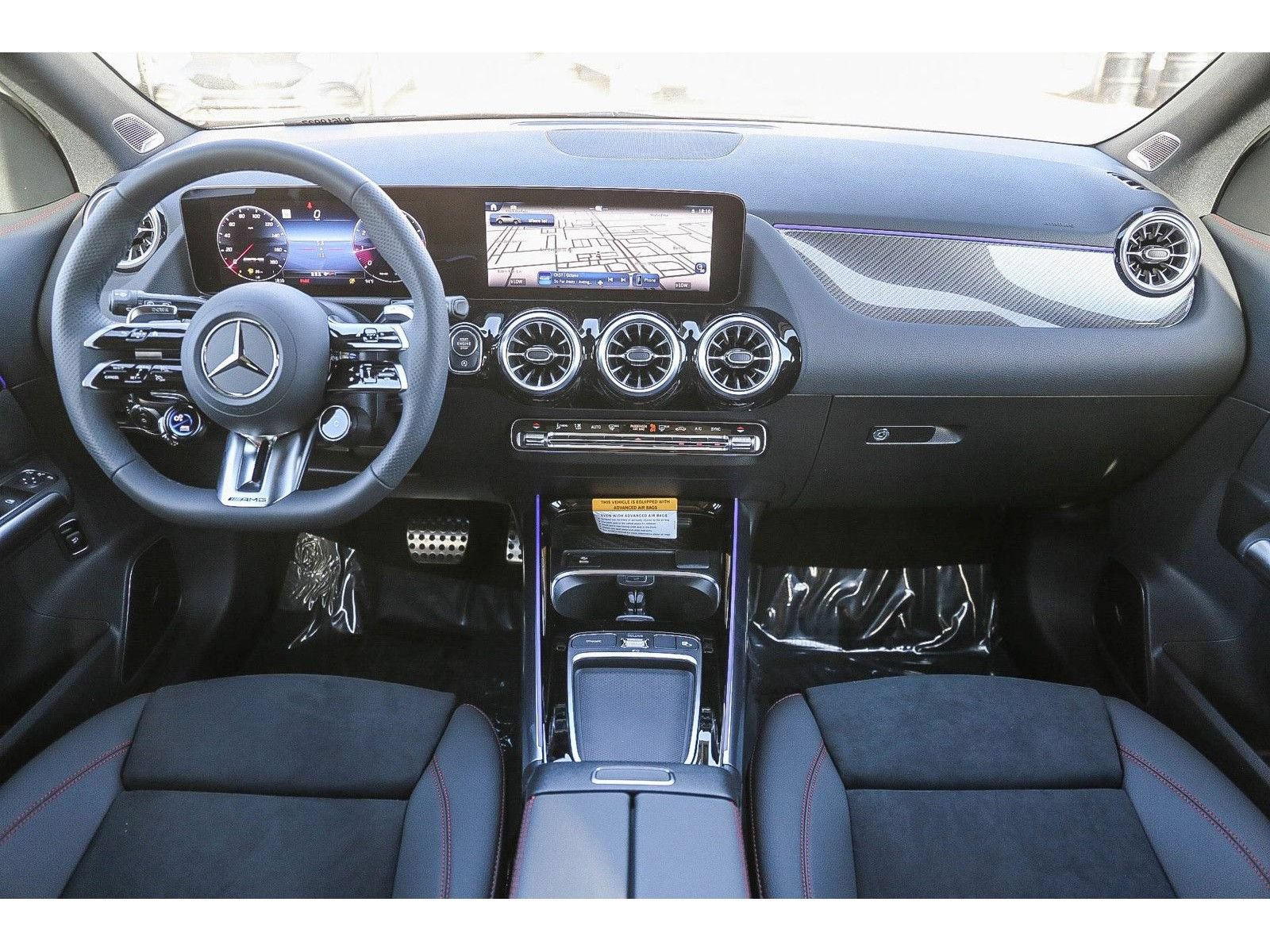 Used 2024 Mercedes-Benz GLA 35 AMG 4MATIC image 13