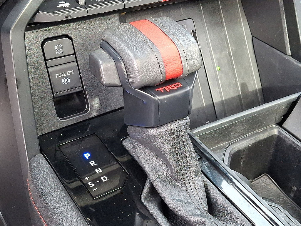 Used 2024 Toyota Sequoia TRD Pro AWD/4WD image 18