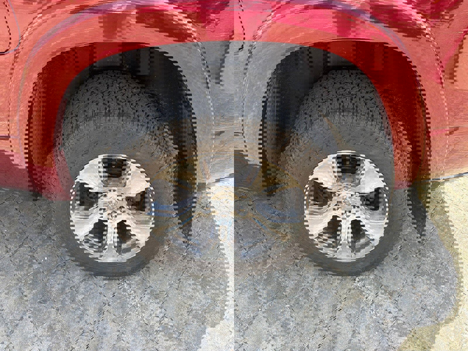 Used 2020 RAM 1500 Laramie AWD/4WD image 10