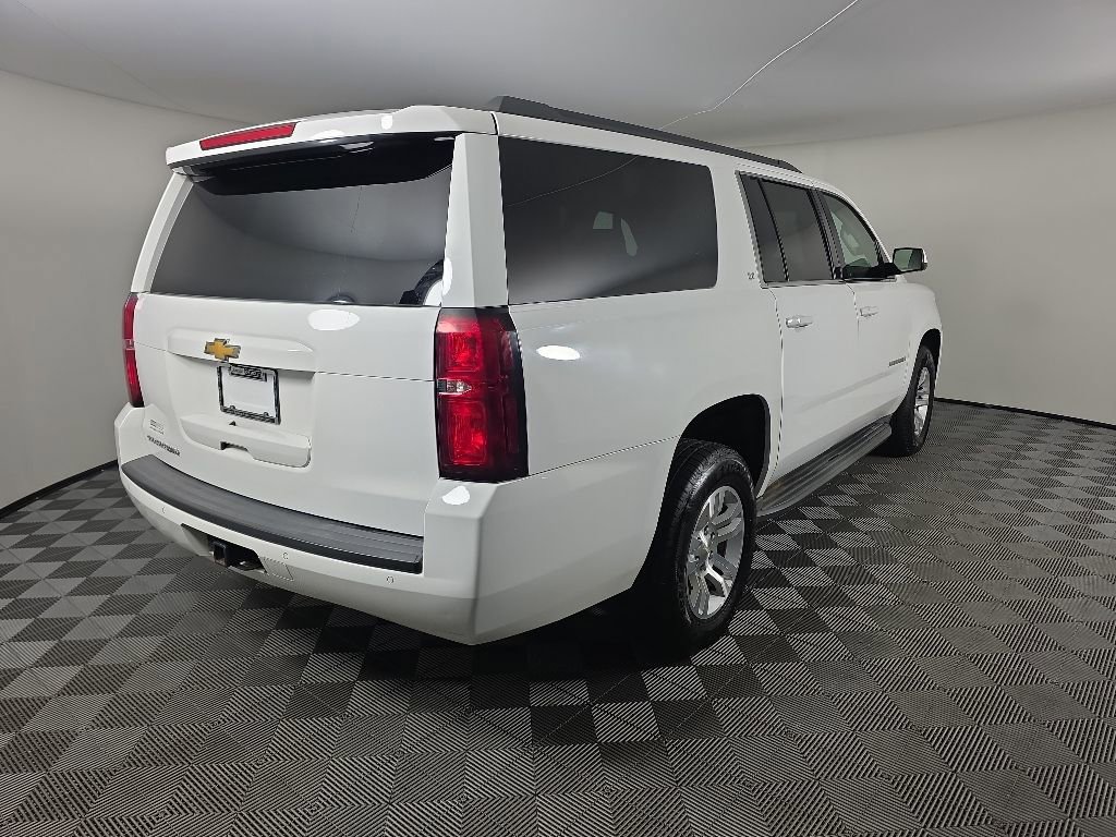Used 2017 Chevrolet Suburban LT AWD/4WD image 5