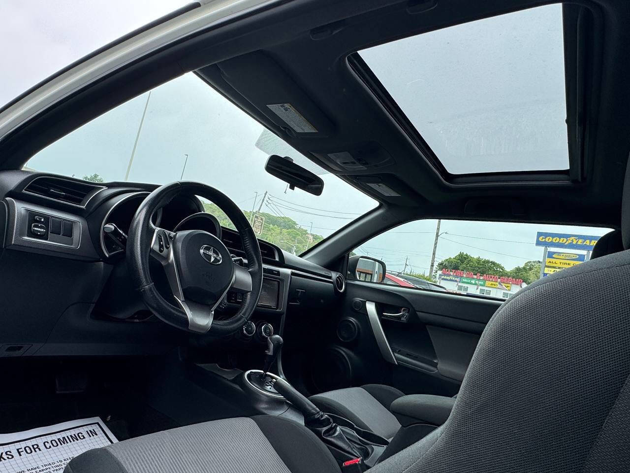 Used 2016 Scion tC FWD image 19