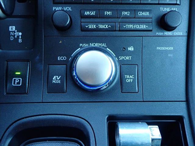 Used 2016 Lexus CT 200h image 17