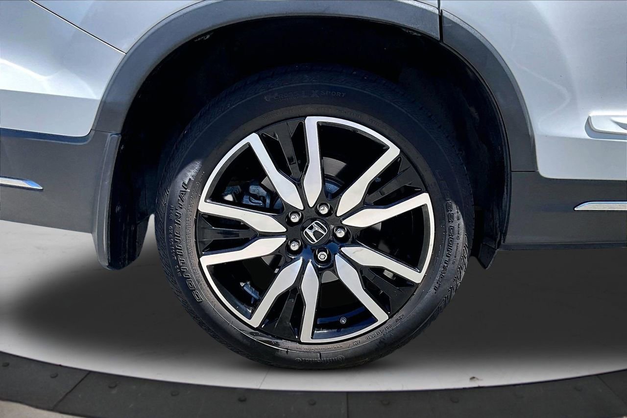 Used 2020 Honda Pilot Touring image 38