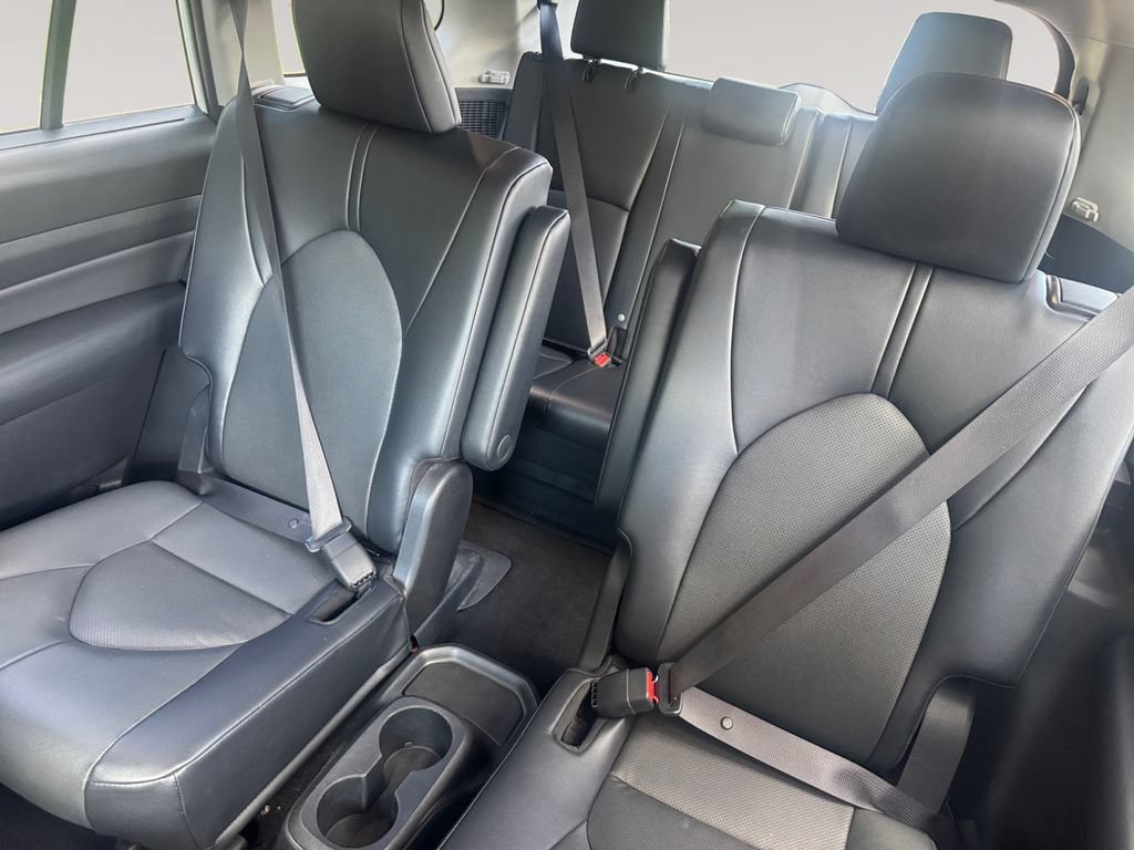 Used 2024 Toyota Grand Highlander AWD image 13