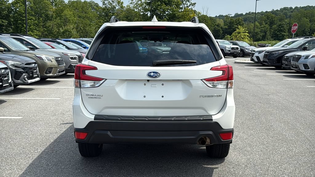 Certified 2023 Subaru Forester Premium AWD/4WD image 5
