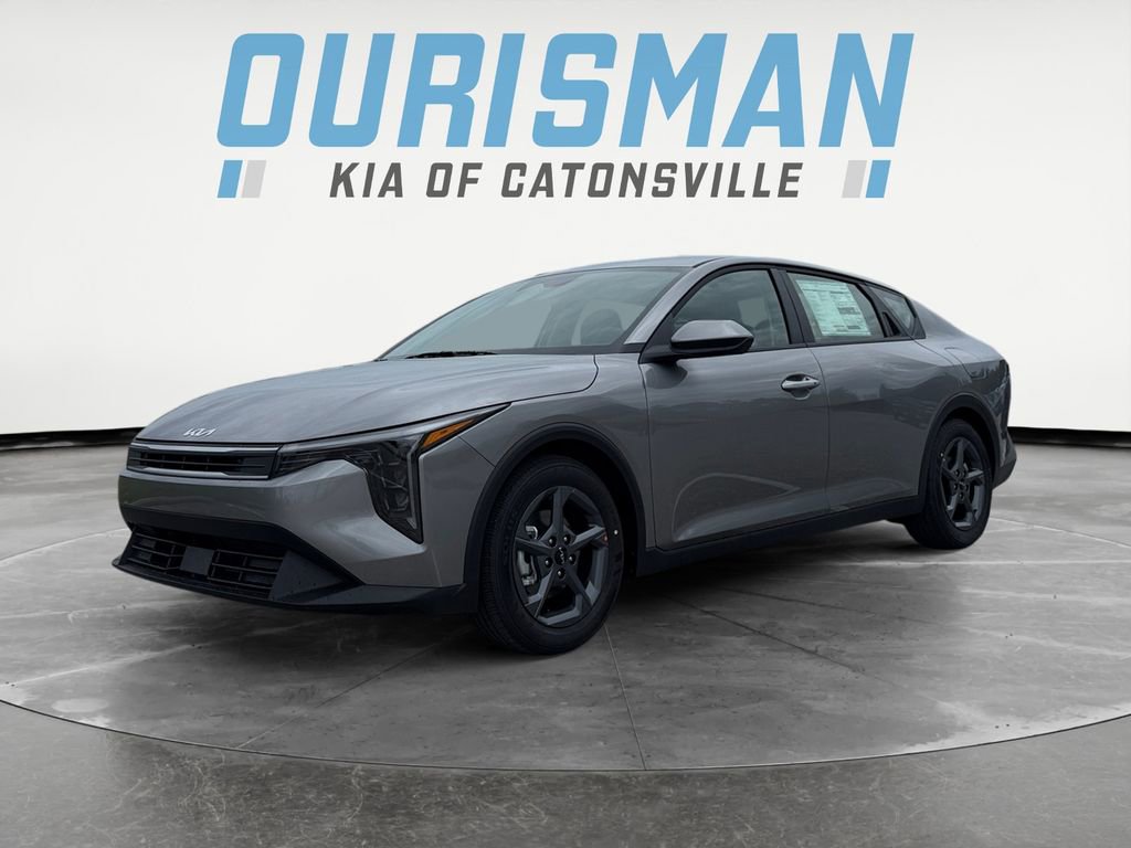 New 2025 Kia K4 LXS image 2