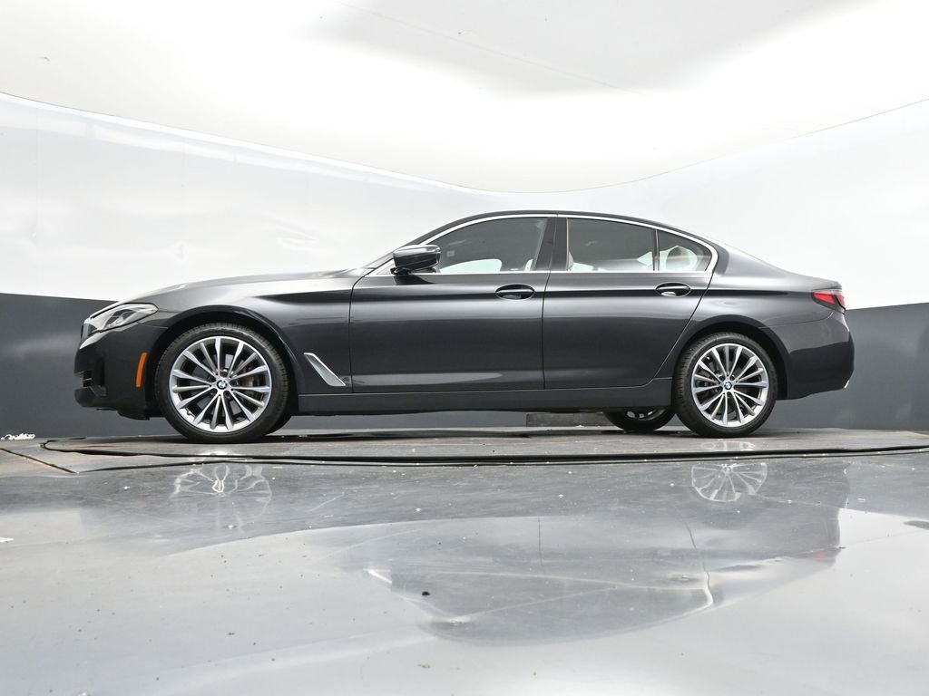 Used 2022 BMW 540i w/ Premium Package RWD image 40