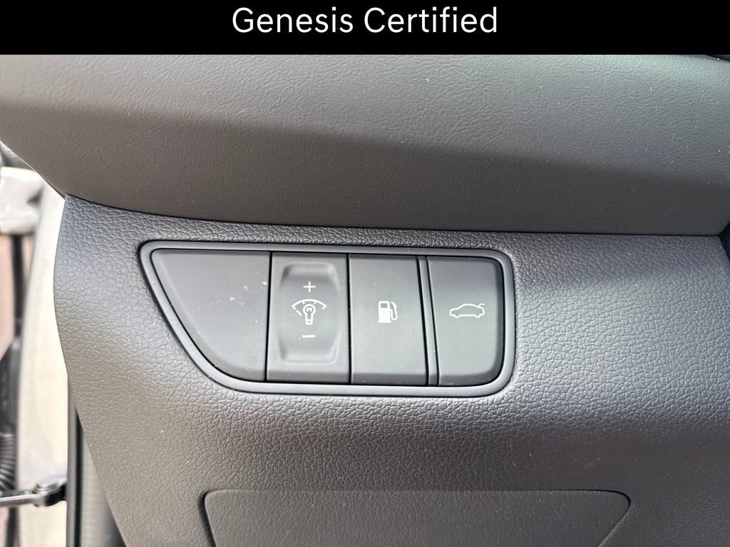Certified 2026 Genesis G70 2.5T Prestige RWD image 24
