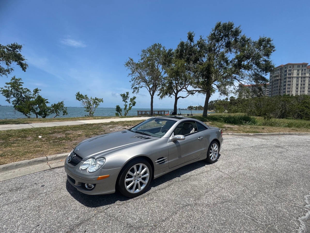Used 2007 Mercedes-Benz SL 550 image 5