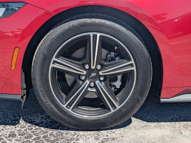 Used 2024 Ford Mustang Coupe image 11
