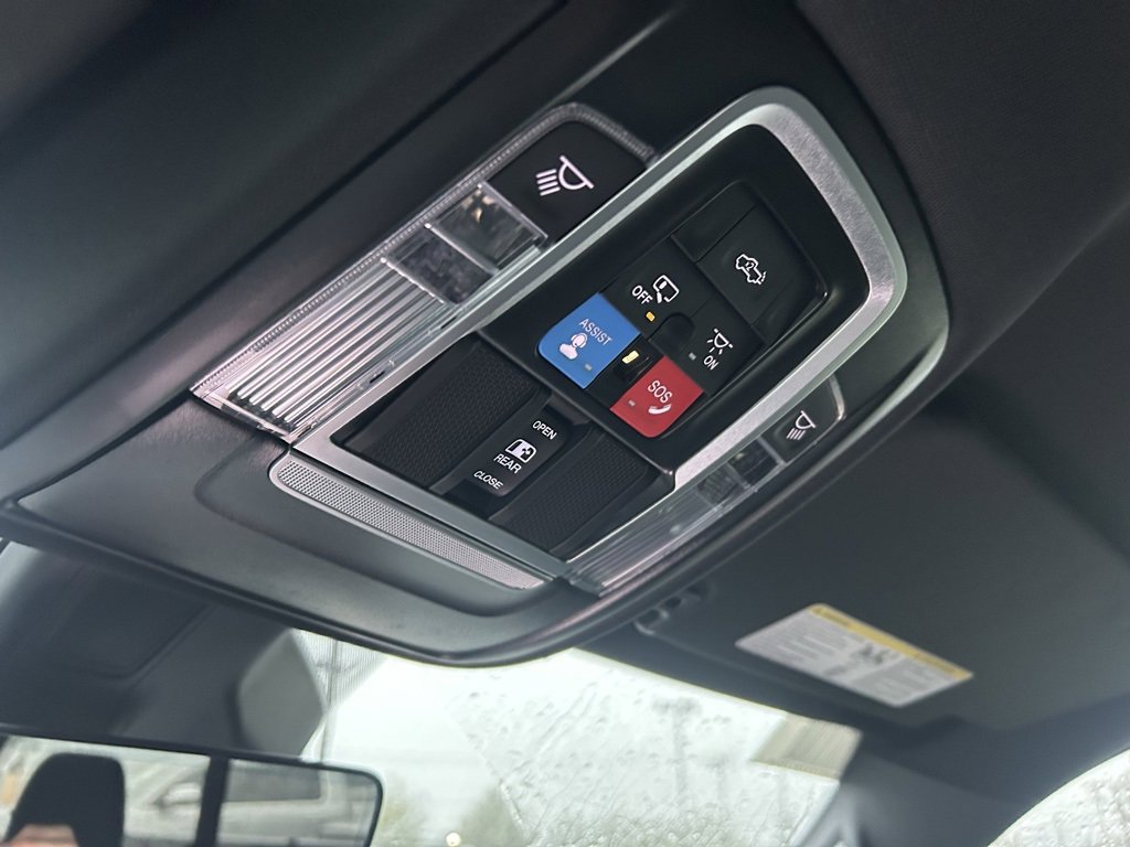 New 2026 RAM 1500 4x4 Crew Cab image 22