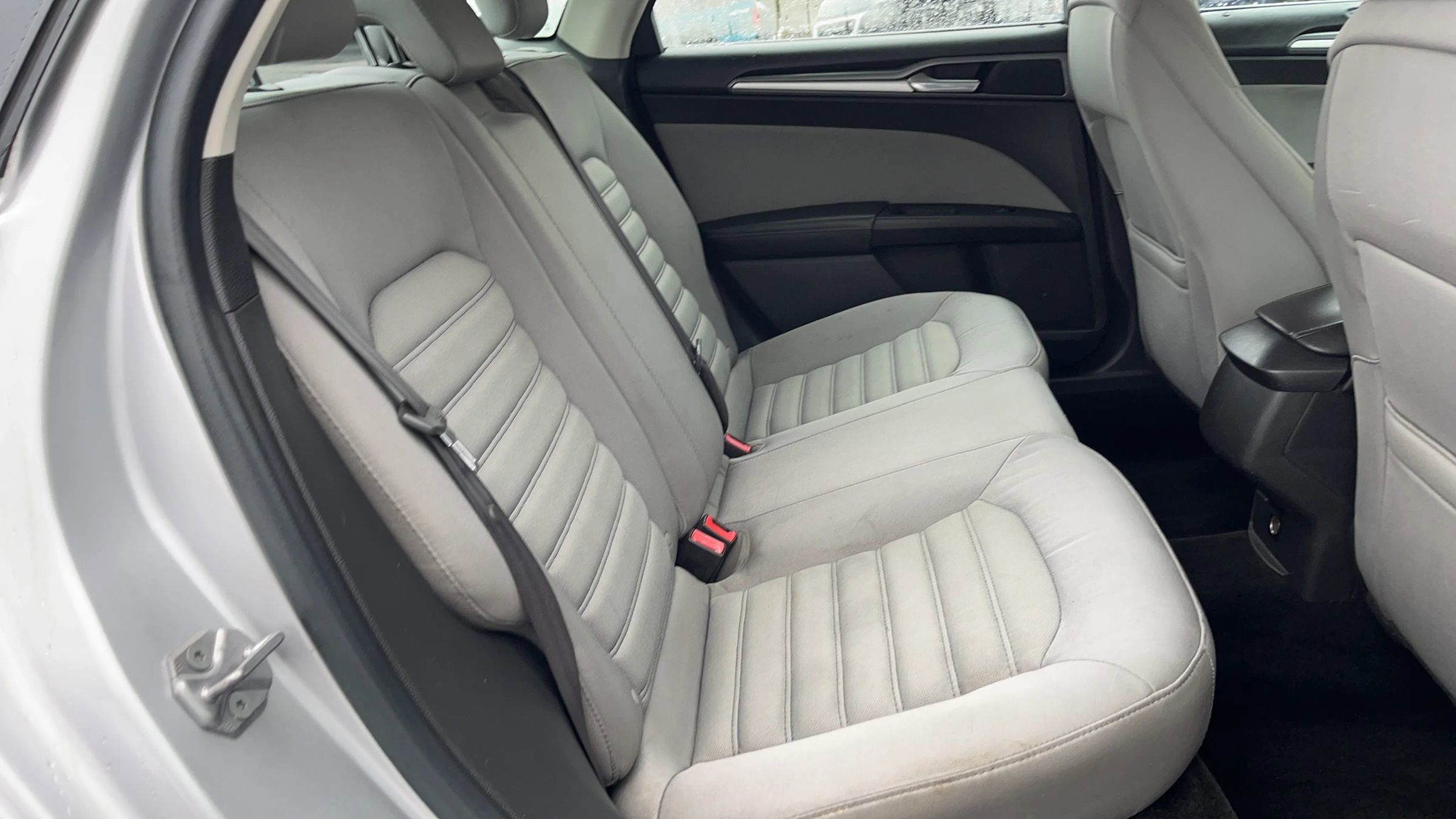 Used 2014 Ford Fusion S image 17