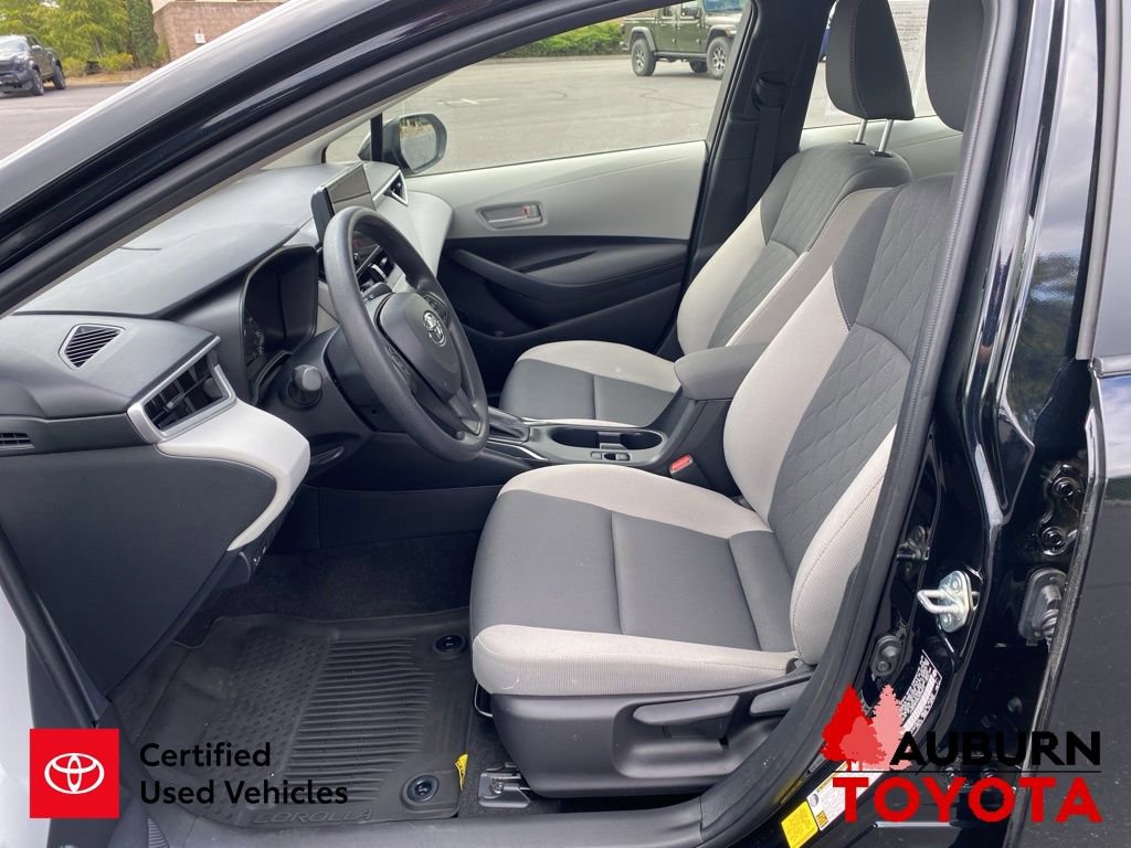 Certified 2025 Toyota Corolla LE w/ Convenience Package FWD image 27