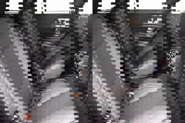 New 2026 Mercedes-Benz GLS 450 4MATIC image 19