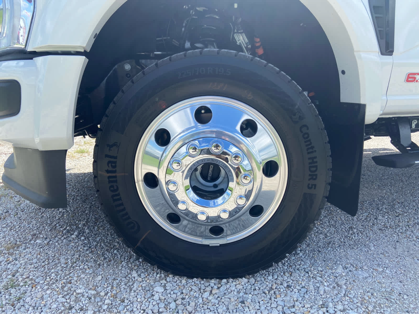 New 2026 Ford F450 Platinum w/ FX4 Off-Road Package AWD/4WD image 6
