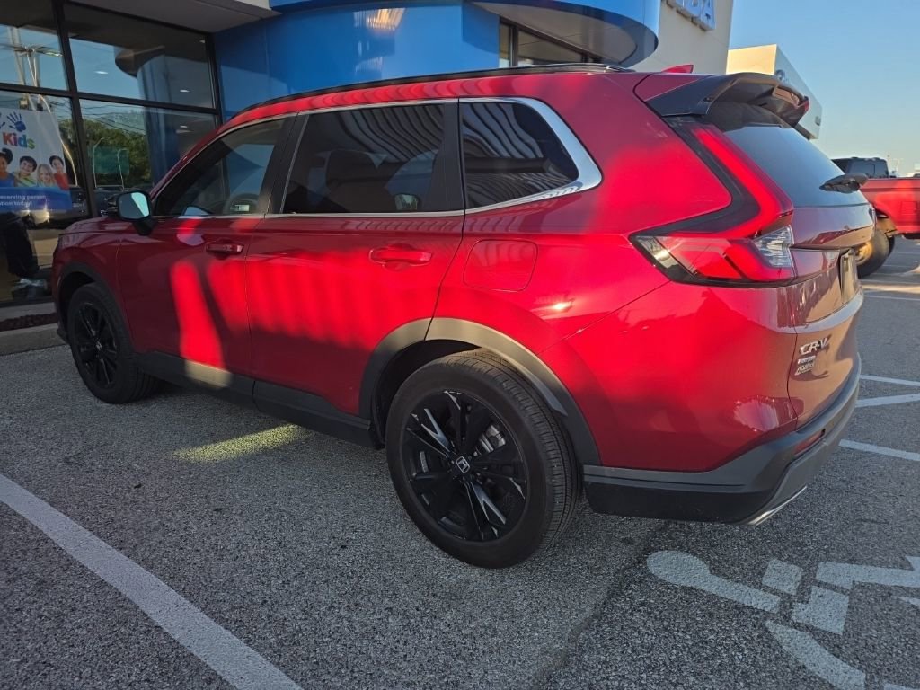 Used 2024 Honda CR-V Sport Touring image 5