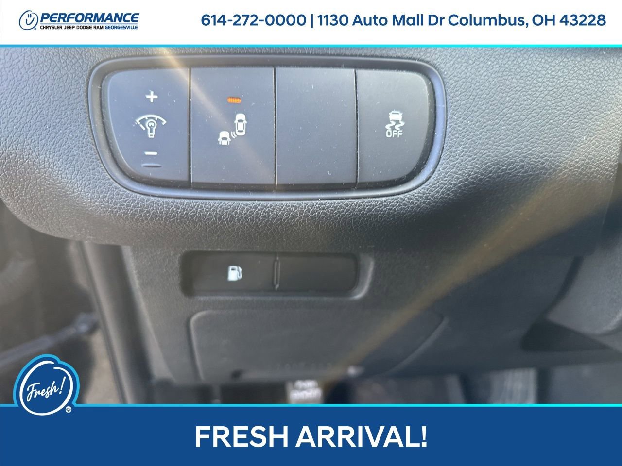 Used 2019 Kia Sorento LX image 15