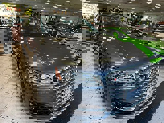 Used 2016 Audi S8 AWD/4WD image 10