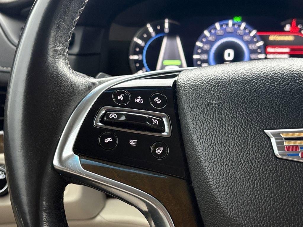 Used 2019 Cadillac Escalade ESV Luxury image 13