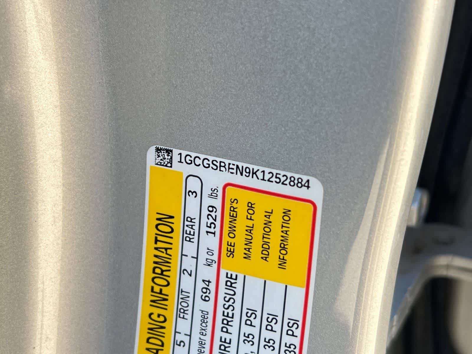 Used 2019 Chevrolet Colorado W/T RWD image 29