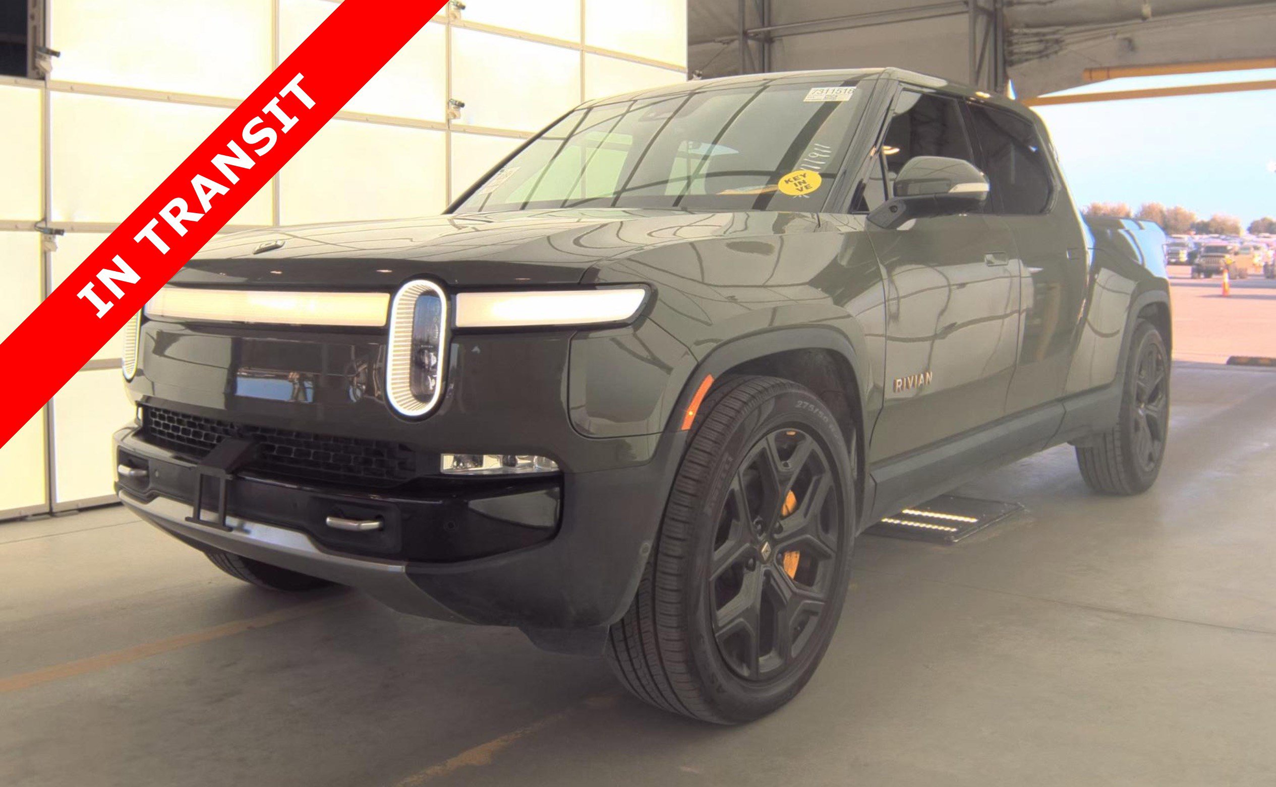 Used 2022 Rivian R1T Launch Edition image 1