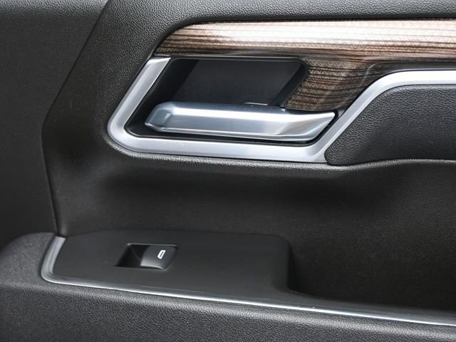 Used 2025 Chevrolet Silverado 2500 LT w/ Convenience Package image 30