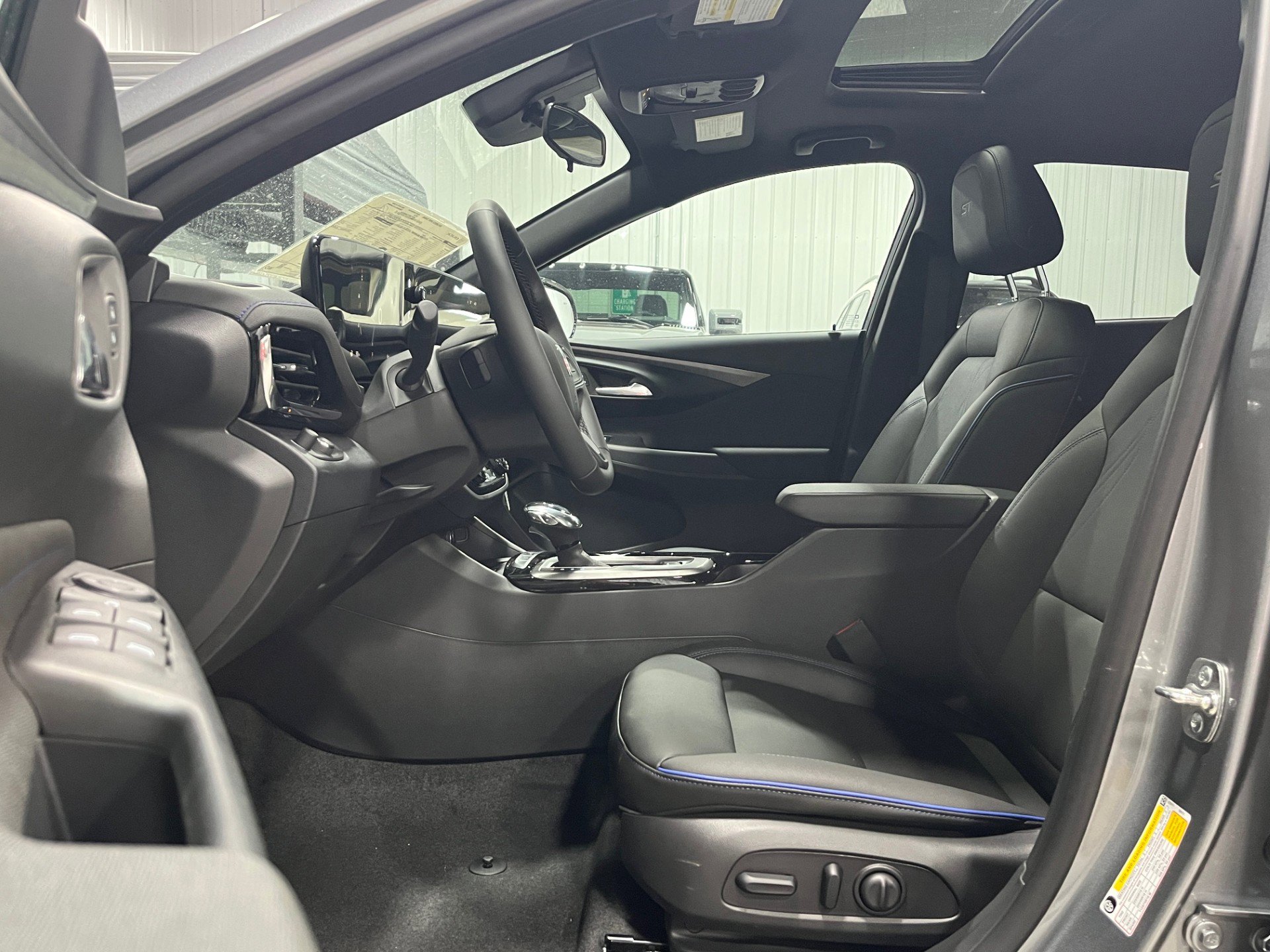 New 2026 Buick Envista Sport Touring w/ Convenience I Package image 13