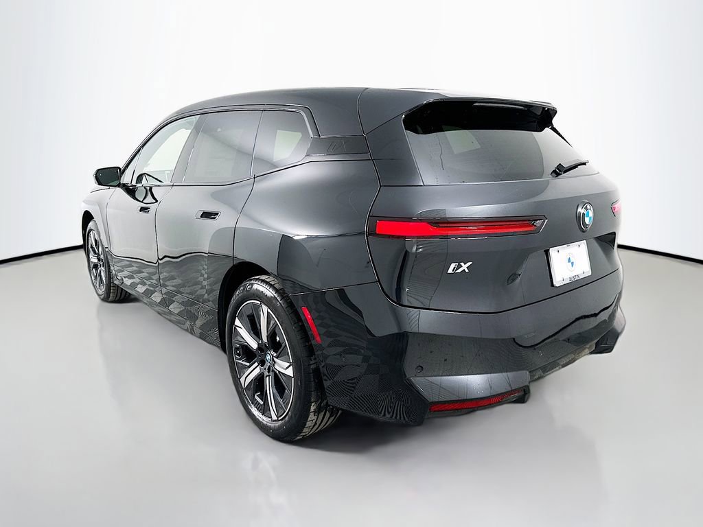 Used 2026 BMW iX xDrive60 image 7